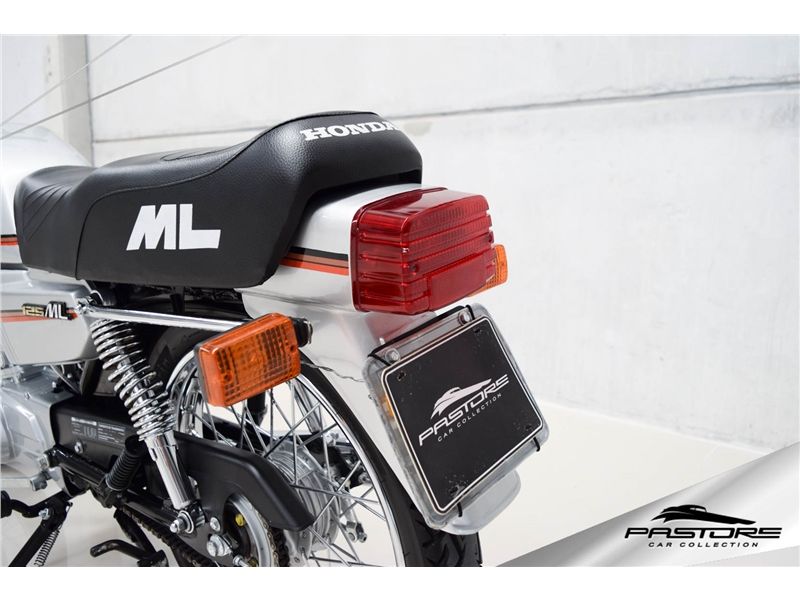 Honda Motos CG 125 ML CG 125 ML 1983/1984 PASTORE CAR COLLECTION BENTO GONÇALVES / Carros no Vale