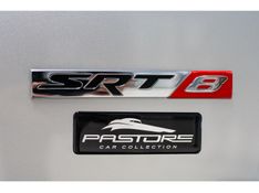 JEEP GRAND CHEROKEE 6.1 SRT HEMI 4X4 V8 16V 2006/2006 PASTORE CAR COLLECTION BENTO GONÇALVES / Carros no Vale