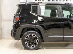 JEEP RENEGADE 2.0 16V TURBO TRAILHAWK 4X4 2015/2016 PASTORE CAR COLLECTION BENTO GONÇALVES / Carros no Vale