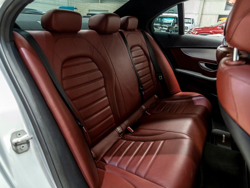 MERCEDES-BENZ C 450 3.0 V6 AMG SPORT 4MATIC 7G-TRONIC 2016/2016 PASTORE CAR COLLECTION BENTO GONÇALVES / Carros no Vale MERCEDES-BENZ C 450 3.0 V6 AMG SPORT 4MATIC 7G-TRONIC 2016/2016 PASTORE CAR COLLECTION BENTO GONÇALVES / Carros no Vale