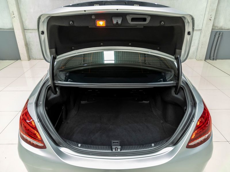 MERCEDES-BENZ C 450 3.0 V6 AMG SPORT 4MATIC 7G-TRONIC 2016/2016 PASTORE CAR COLLECTION BENTO GONÇALVES / Carros no Vale MERCEDES-BENZ C 450 3.0 V6 AMG SPORT 4MATIC 7G-TRONIC 2016/2016 PASTORE CAR COLLECTION BENTO GONÇALVES / Carros no Vale