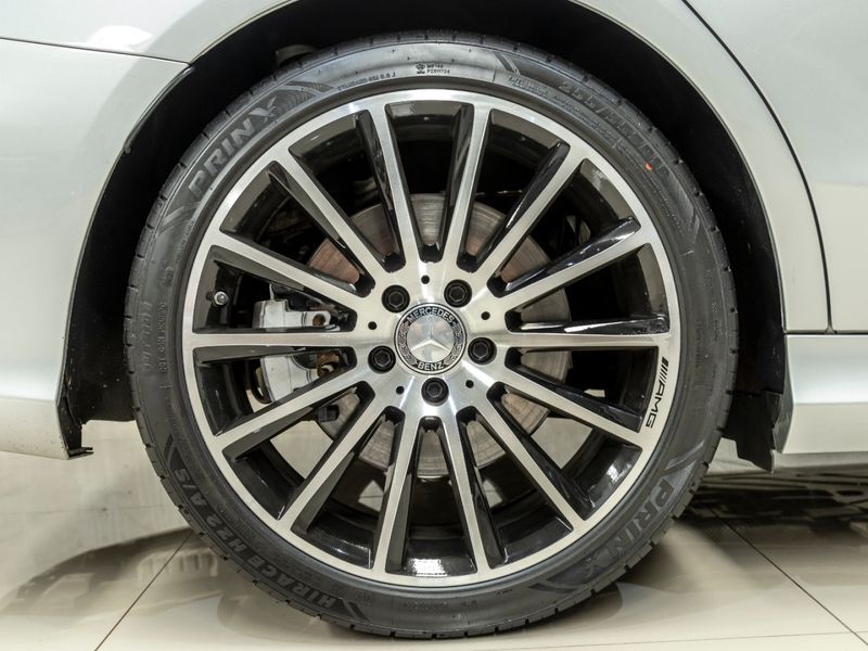 MERCEDES-BENZ C 450 3.0 V6 AMG SPORT 4MATIC 7G-TRONIC 2016/2016 PASTORE CAR COLLECTION BENTO GONÇALVES / Carros no Vale MERCEDES-BENZ C 450 3.0 V6 AMG SPORT 4MATIC 7G-TRONIC 2016/2016 PASTORE CAR COLLECTION BENTO GONÇALVES / Carros no Vale