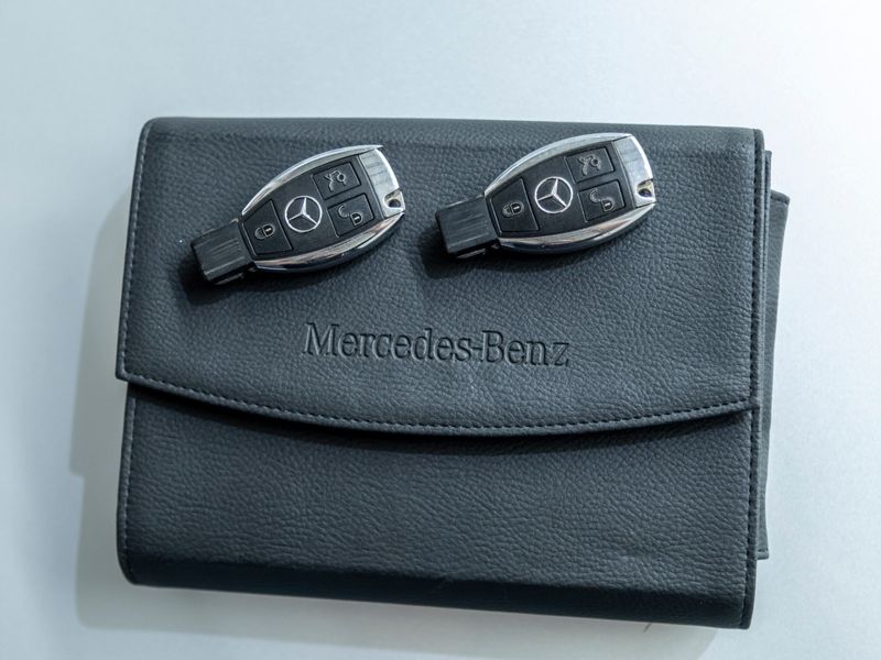 MERCEDES-BENZ C 450 3.0 V6 AMG SPORT 4MATIC 7G-TRONIC 2016/2016 PASTORE CAR COLLECTION BENTO GONÇALVES / Carros no Vale MERCEDES-BENZ C 450 3.0 V6 AMG SPORT 4MATIC 7G-TRONIC 2016/2016 PASTORE CAR COLLECTION BENTO GONÇALVES / Carros no Vale