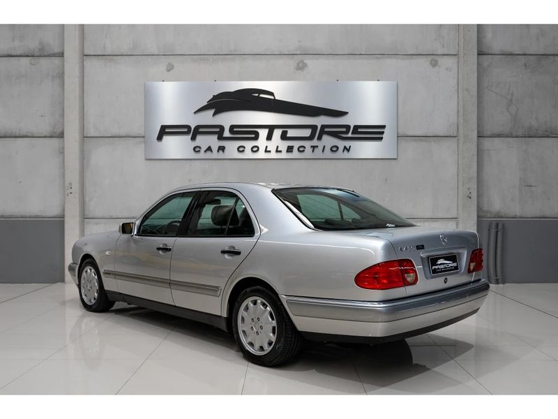 MERCEDES-BENZ E 430 4.3 ELEGANCE V8 1999/1999 PASTORE CAR COLLECTION BENTO GONÇALVES / Carros no Vale MERCEDES-BENZ E 430 4.3 ELEGANCE V8 1999/1999 PASTORE CAR COLLECTION BENTO GONÇALVES / Carros no Vale