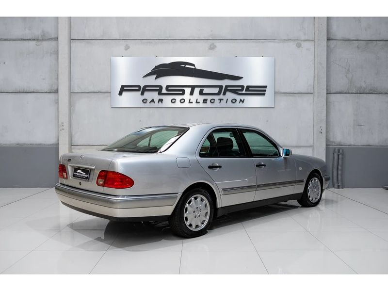 MERCEDES-BENZ E 430 4.3 ELEGANCE V8 1999/1999 PASTORE CAR COLLECTION BENTO GONÇALVES / Carros no Vale MERCEDES-BENZ E 430 4.3 ELEGANCE V8 1999/1999 PASTORE CAR COLLECTION BENTO GONÇALVES / Carros no Vale