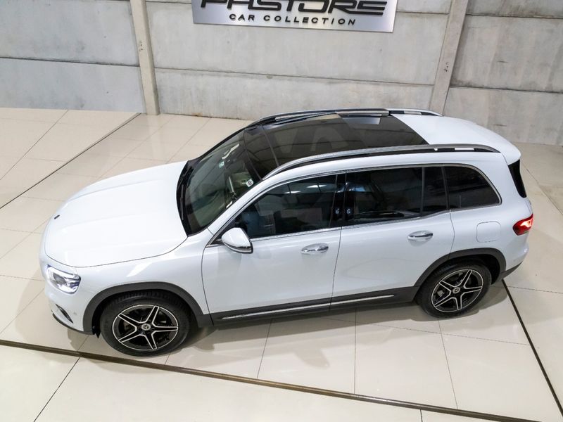 MERCEDES-BENZ GLB 200 1.3 CGI PROGRESSIVE 7G-DCT 2022/2023 PASTORE CAR COLLECTION BENTO GONÇALVES / Carros no Vale