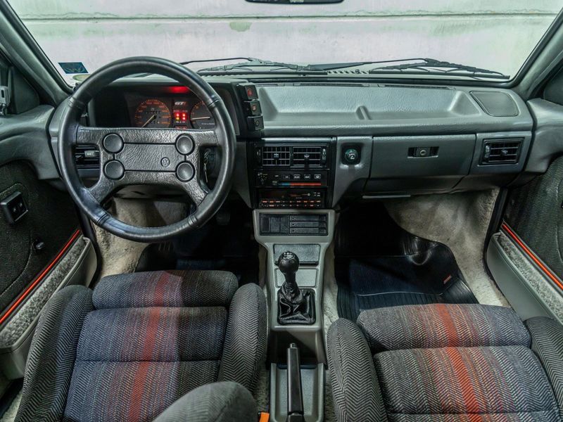 VOLKSWAGEN GOL 2.0 GTI 8V 1994/1994 PASTORE CAR COLLECTION BENTO GONÇALVES / Carros no Vale