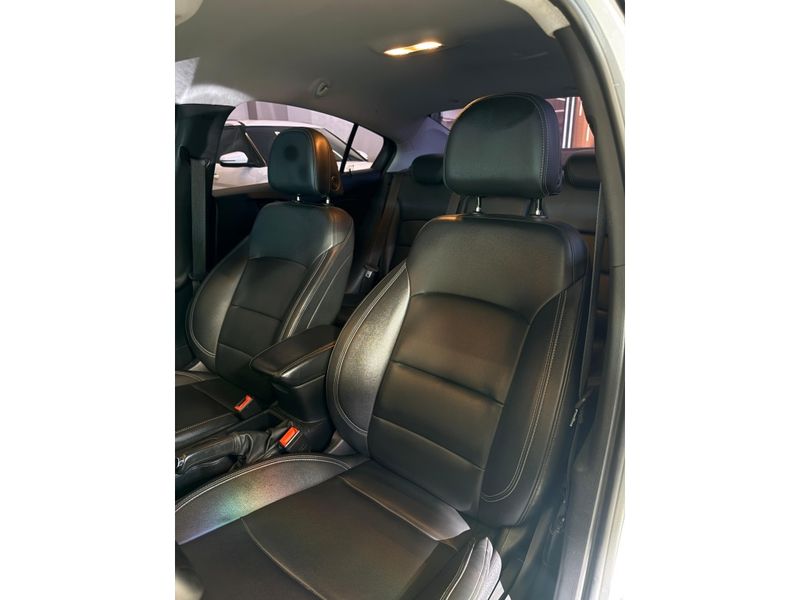 CHEVROLET CRUZE 1.4 TURBO LTZ 16V 2021/2022 LEHMEN VEÍCULOS VENÂNCIO AIRES / Carros no Vale