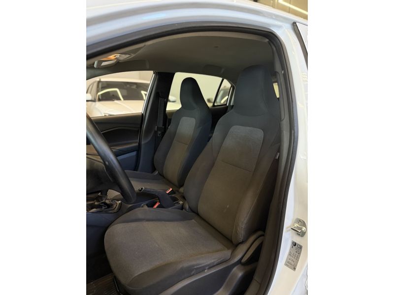 CHEVROLET ONIX 1.0 2020/2021 LEHMEN VEÍCULOS VENÂNCIO AIRES / Carros no Vale