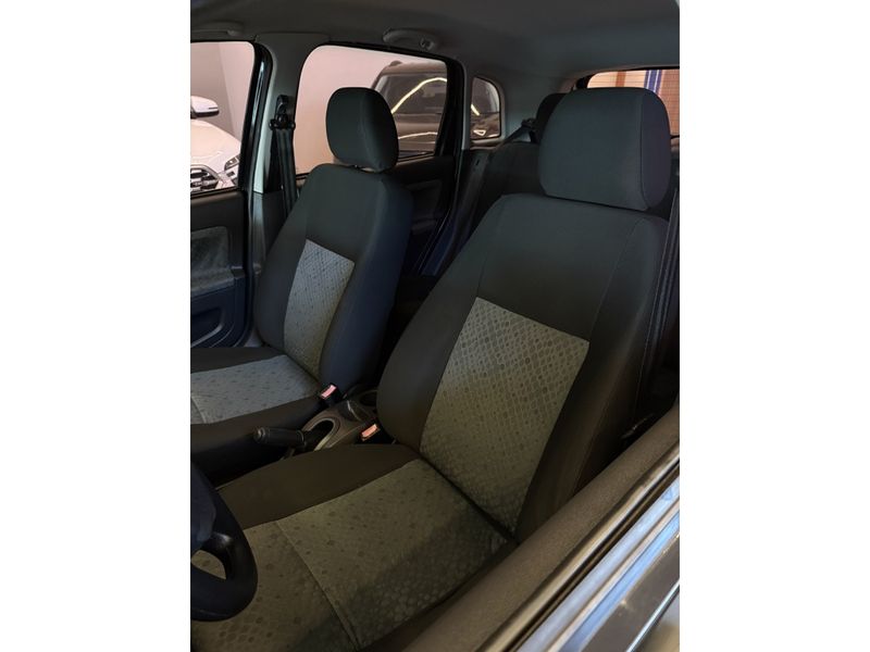 FORD FIESTA 1.0 ROCAM HATCH 8V 2013/2014 LEHMEN VEÍCULOS VENÂNCIO AIRES / Carros no Vale