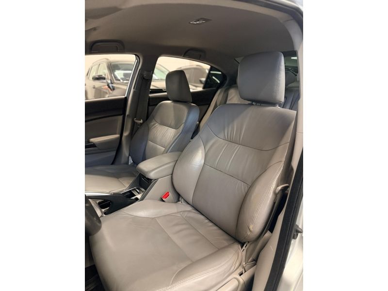 HONDA CIVIC 2.0 LXR 16V 2014/2014 LEHMEN VEÍCULOS VENÂNCIO AIRES / Carros no Vale