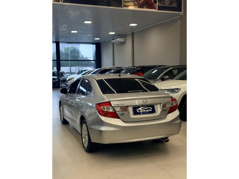 HONDA CIVIC 2.0 LXR 16V 2014/2014 LEHMEN VEÍCULOS VENÂNCIO AIRES / Carros no Vale