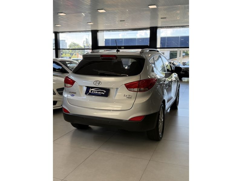 HYUNDAI IX35 2.0 MPI 4X2 16V 2013/2014 LEHMEN VEÍCULOS VENÂNCIO AIRES / Carros no Vale