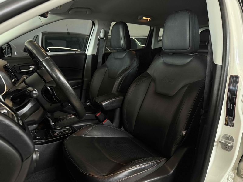 JEEP COMPASS 2.0 16V LIMITED 4X4 2019/2020 LEHMEN VEÍCULOS VENÂNCIO AIRES / Carros no Vale