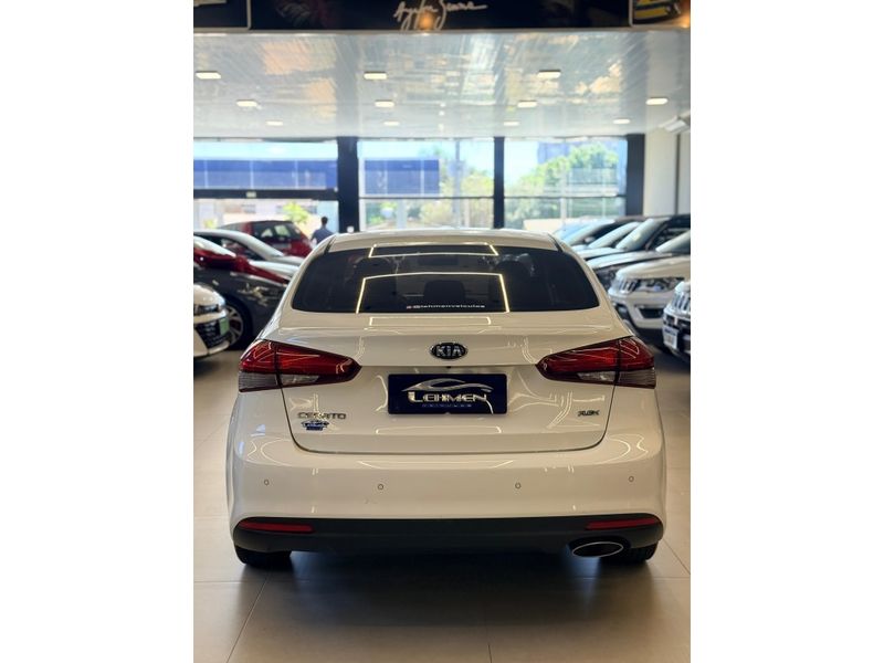 KIA CERATO 1.6 SX 16V 2018/2019 LEHMEN VEÍCULOS VENÂNCIO AIRES / Carros no Vale
