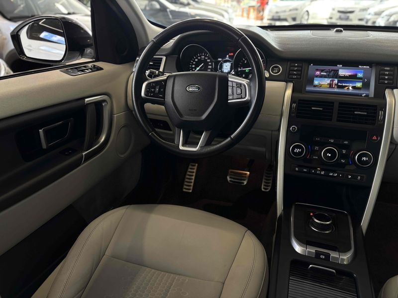 LAND ROVER DISCOVERY SPORT 2.0 16V TD4 TURBO SE 2018/2018 LEHMEN VEÍCULOS VENÂNCIO AIRES / Carros no Vale