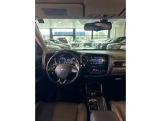 MITSUBISHI OUTLANDER 2.0 16V 2016/2016 LEHMEN VEÍCULOS VENÂNCIO AIRES / Carros no Vale