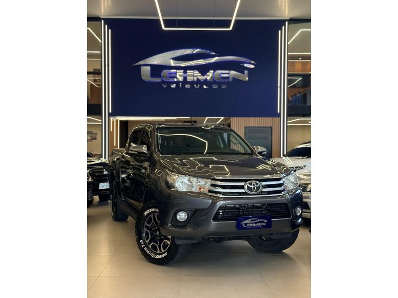 TOYOTA HILUX 2.8 SRV 4X4 CD 16V 2017/2017 LEHMEN VEÍCULOS VENÂNCIO AIRES / Carros no Vale