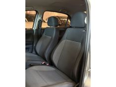 VOLKSWAGEN VOYAGE 1.6 MI CITY 8V 2013/2014 LEHMEN VEÍCULOS VENÂNCIO AIRES / Carros no Vale