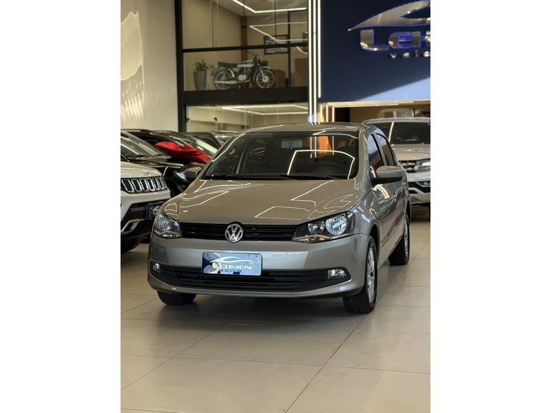 VOLKSWAGEN VOYAGE 1.6 MI CITY 8V 2013/2014 LEHMEN VEÍCULOS VENÂNCIO AIRES / Carros no Vale