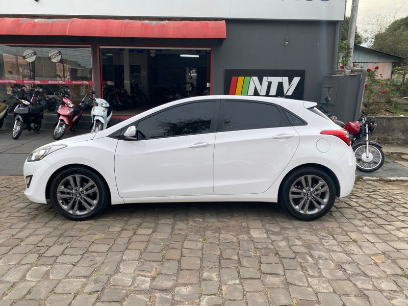 Hyundai I30 1.8 16v 2015/2016 NECO TOLATI VEÍCULOS VENÂNCIO AIRES / Carros no Vale