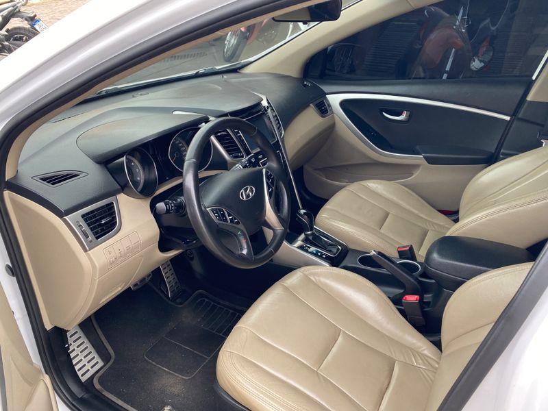 Hyundai I30 1.8 16v 2015/2016 NECO TOLATI VEÍCULOS VENÂNCIO AIRES / Carros no Vale