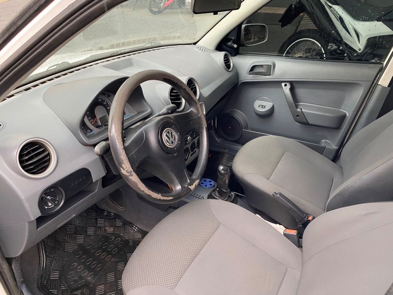 Volkswagen Saveiro 1.6 Ce 8v 2009/2010 NECO TOLATI VEÍCULOS VENÂNCIO AIRES / Carros no Vale Volkswagen Saveiro 1.6 Ce 8v 2009/2010 NECO TOLATI VEÍCULOS VENÂNCIO AIRES / Carros no Vale