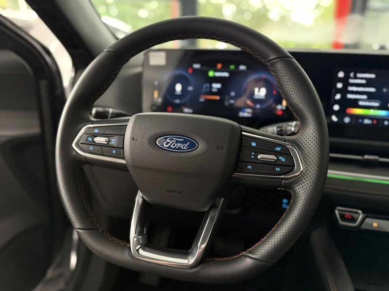 Ford TERRITORY TITANIUM 1.5 TURBO 2026 SÓ MOTOS E AUTOMÓVEIS SANTA CRUZ DO SUL / Carros no Vale