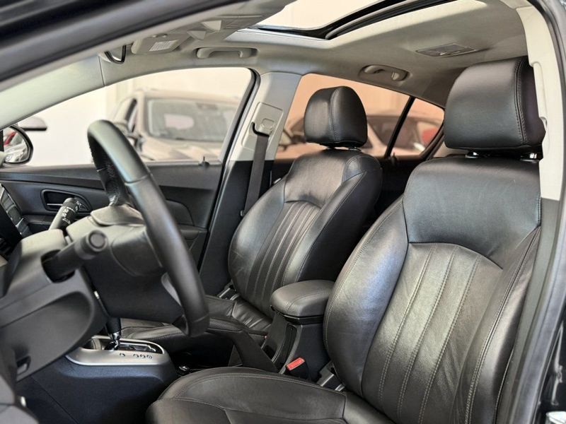 CHEVROLET CRUZE HATCH SPORT LTZ 1.8 AT6 2013 SÓ MOTOS E AUTOMÓVEIS SANTA CRUZ DO SUL / Carros no Vale