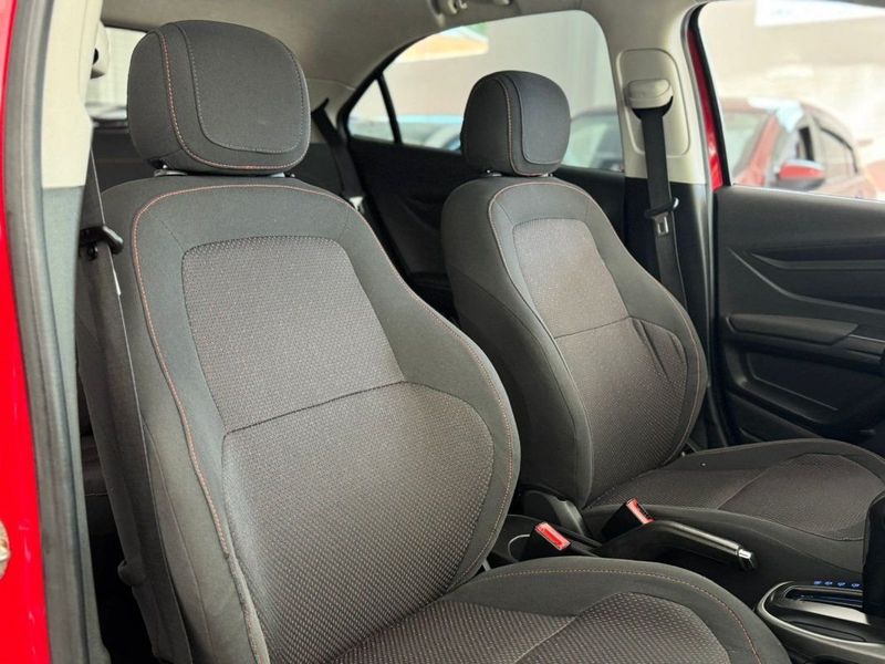 CHEVROLET ONIX HATCH LT 1.4 AT6 2015 SÓ MOTOS E AUTOMÓVEIS SANTA CRUZ DO SUL / Carros no Vale