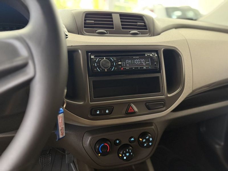 CHEVROLET SPIN LT 1.8 2014 SÓ MOTOS E AUTOMÓVEIS SANTA CRUZ DO SUL / Carros no Vale