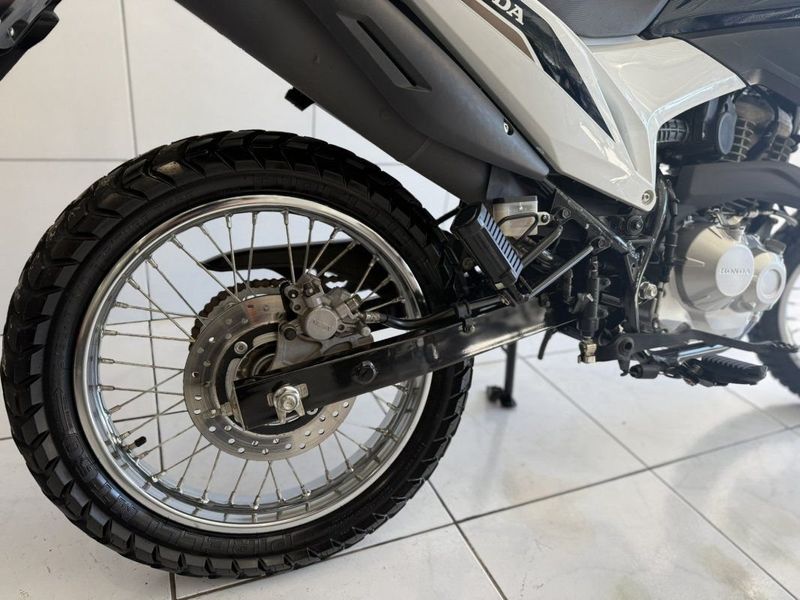 Honda BROS 160 ESDD 2023 SÓ MOTOS E AUTOMÓVEIS SANTA CRUZ DO SUL / Carros no Vale