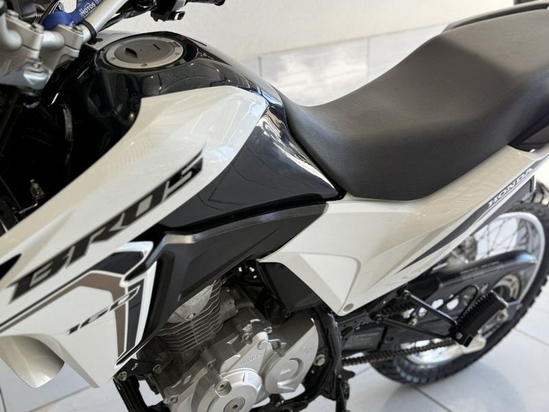 Honda BROS 160 ESDD 2023 SÓ MOTOS E AUTOMÓVEIS SANTA CRUZ DO SUL / Carros no Vale