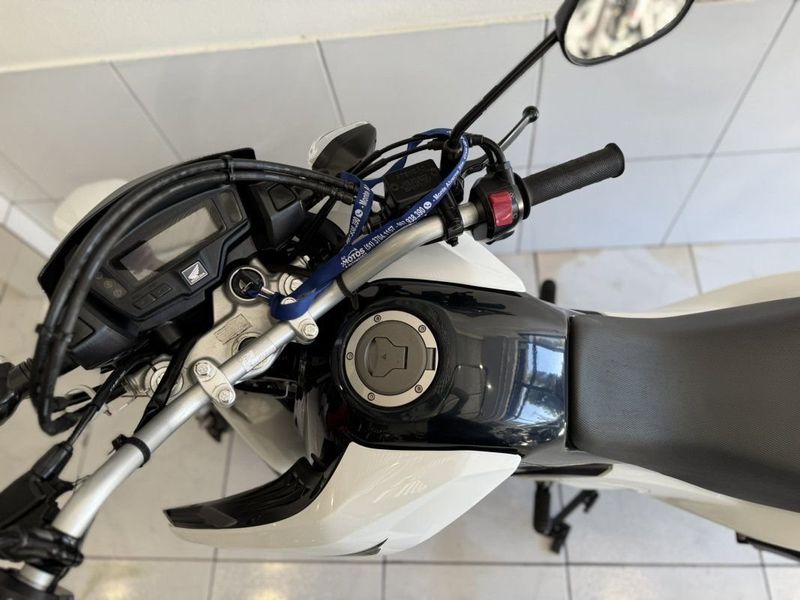 Honda BROS 160 ESDD 2023 SÓ MOTOS E AUTOMÓVEIS SANTA CRUZ DO SUL / Carros no Vale