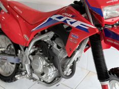 Honda Motos CRF 250F 2022 SÓ MOTOS E AUTOMÓVEIS SANTA CRUZ DO SUL / Carros no Vale