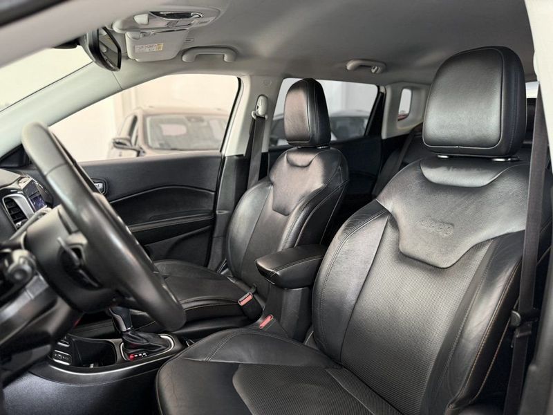 Jeep COMPASS LONGITUDE 2.0 2018 SÓ MOTOS E AUTOMÓVEIS SANTA CRUZ DO SUL / Carros no Vale