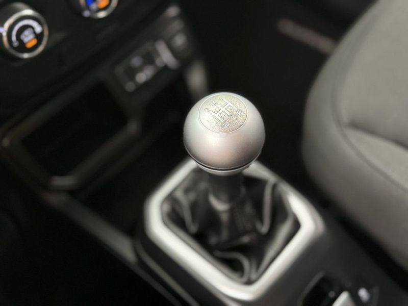 Jeep RENEGADE SPORT 1.8 2019 SÓ MOTOS E AUTOMÓVEIS SANTA CRUZ DO SUL / Carros no Vale