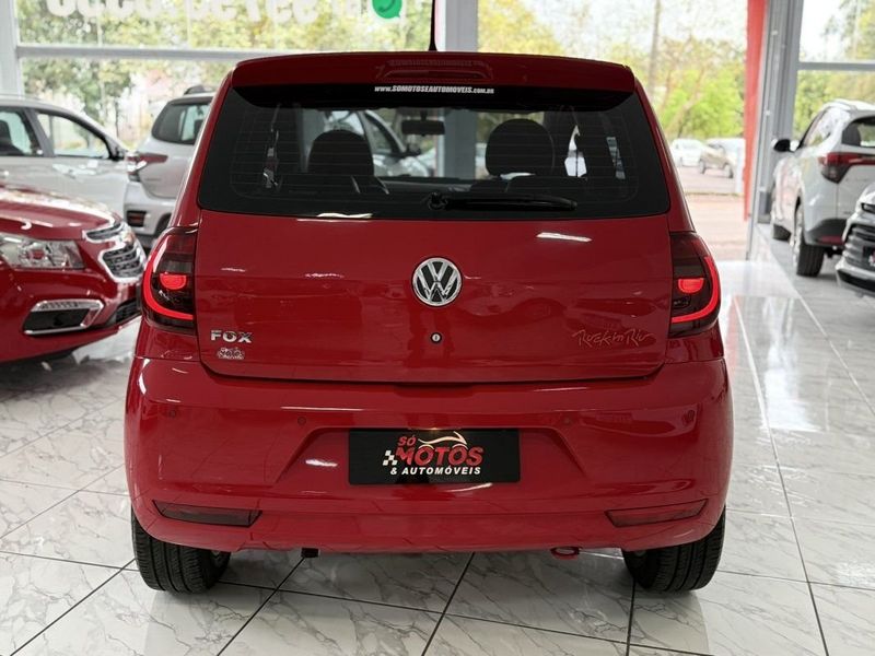 VOLKSWAGEN FOX ROCK IN RIO 1.6 2014 SÓ MOTOS E AUTOMÓVEIS SANTA CRUZ DO SUL / Carros no Vale