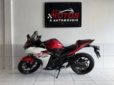 Yamaha YZF R3 ABS 2016 SÓ MOTOS E AUTOMÓVEIS SANTA CRUZ DO SUL / Carros no Vale