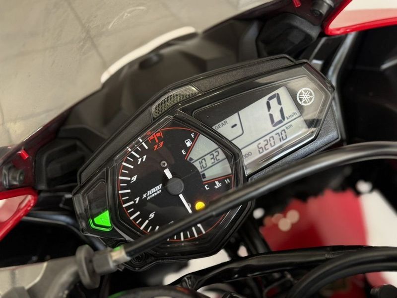 Yamaha YZF R3 ABS 2016 SÓ MOTOS E AUTOMÓVEIS SANTA CRUZ DO SUL / Carros no Vale