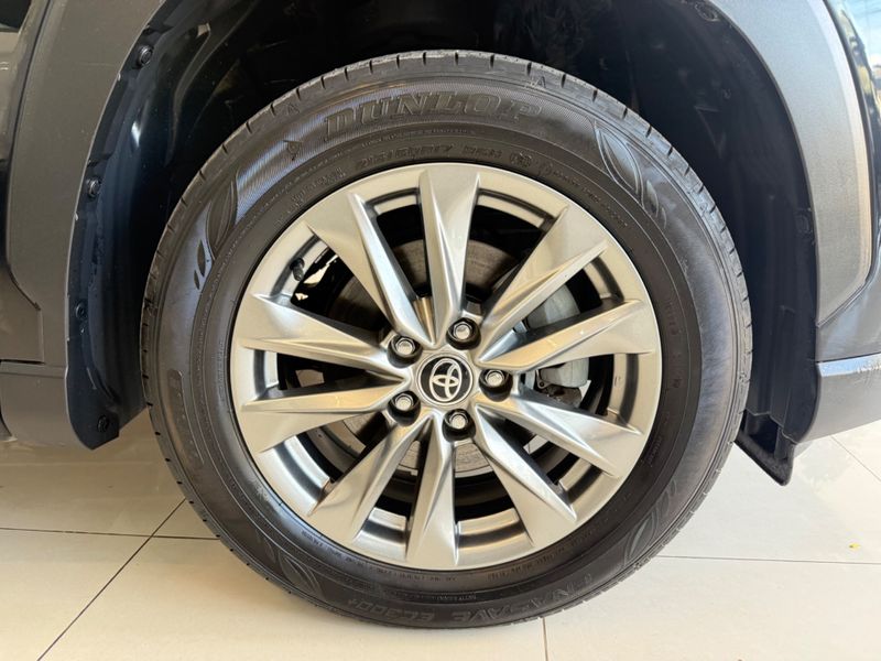 Toyota Corolla Cross Xr 2.0 16v 2021/2022 COVEL VEICULOS ENCANTADO / Carros no Vale
