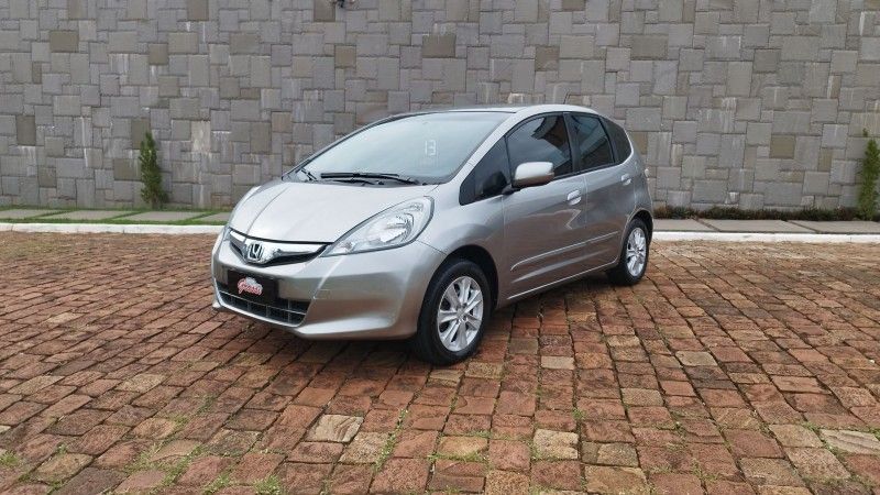 Honda FIT LX 1.4 2013 GRASSI VEÍCULOS LAJEADO / Carros no Vale