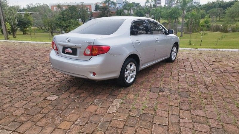 Toyota COROLLA XEi 1.8 2010 GRASSI VEÍCULOS LAJEADO / Carros no Vale
