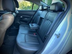 Chevrolet CRUZE SEDAN LT 1.8 2015 NEUMANN VEÍCULOS ARROIO DO MEIO / Carros no Vale