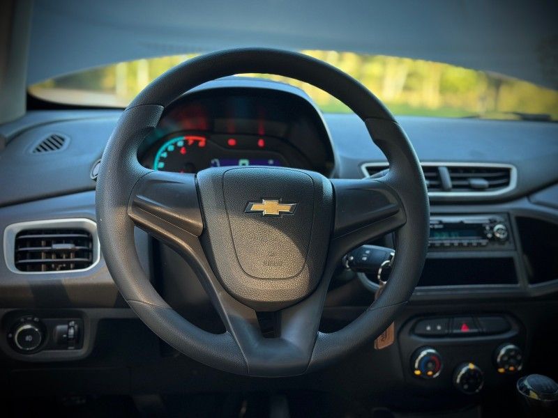 Chevrolet ONIX LT 1.0 2017 NEUMANN VEÍCULOS ARROIO DO MEIO / Carros no Vale