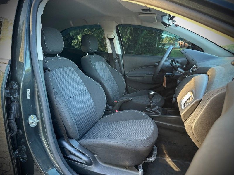 Chevrolet ONIX LT 1.0 2017 NEUMANN VEÍCULOS ARROIO DO MEIO / Carros no Vale