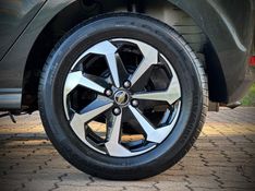 Chevrolet ONIX LT 1.0 2017 NEUMANN VEÍCULOS ARROIO DO MEIO / Carros no Vale