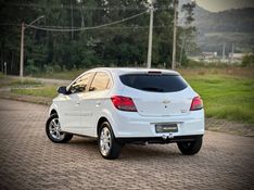 Chevrolet ONIX LT 1.4 2013 NEUMANN VEÍCULOS ARROIO DO MEIO / Carros no Vale