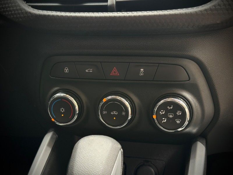 Chevrolet ONIX SEDAN PLUS LTZ 1.0 2023 NEUMANN VEÍCULOS ARROIO DO MEIO / Carros no Vale