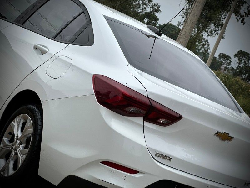 Chevrolet ONIX SEDAN PLUS LTZ 1.0 2023 NEUMANN VEÍCULOS ARROIO DO MEIO / Carros no Vale